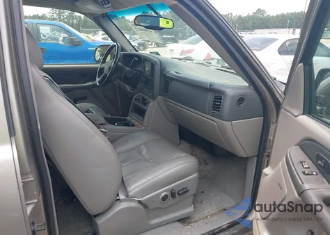 2003 Chevrolet Suburban Ls/Lt/Z71 from USA, damaged, VIN 1GNFK16Z13J19980